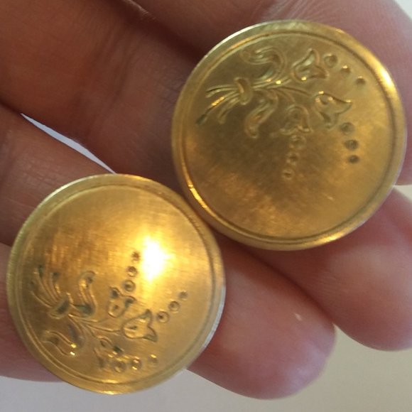 Gold filled round floral etched clip earrings 1 20 12K GF BAB - Picture 10 of 14